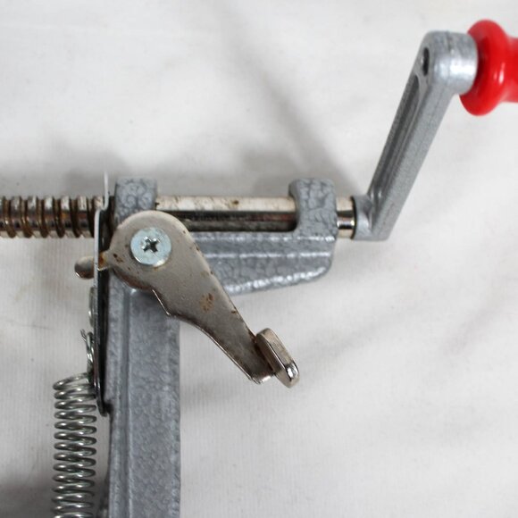 Vintage 1990s Pampered Chef Apple Peeler with Instructions Collectible Kitchen - Picture 14 of 16